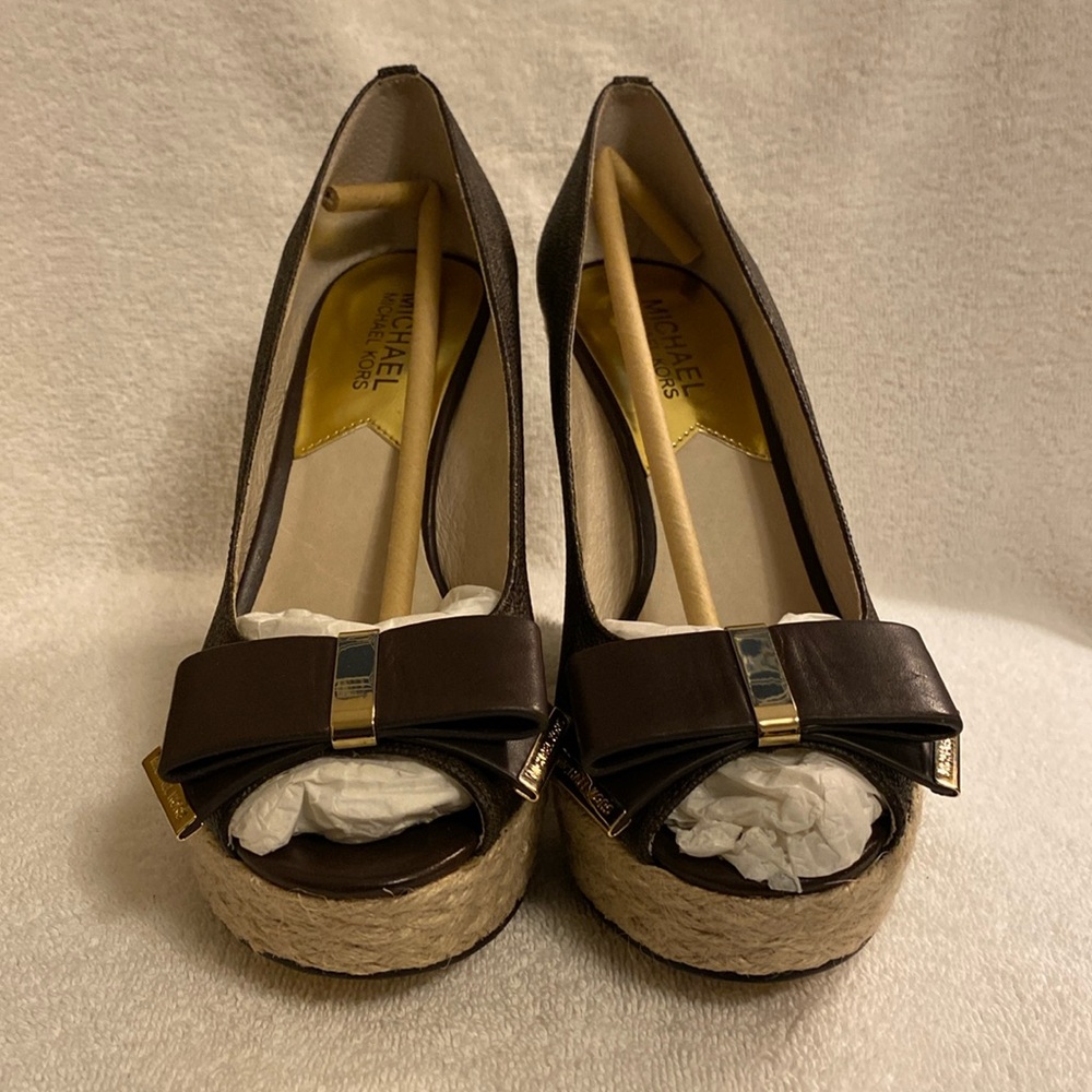 Michael Kors Wedge Heels. Women’s 7.5M.